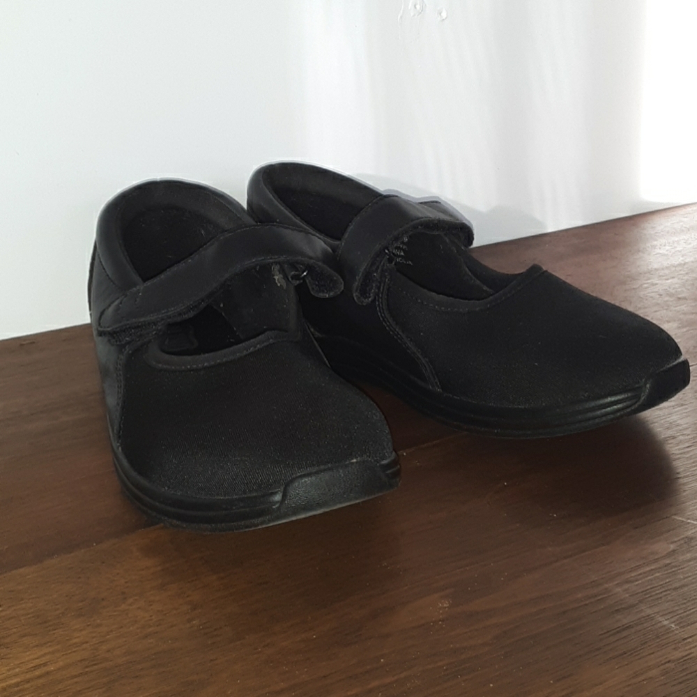 Drew Magnolia Women's Size 6WW Black